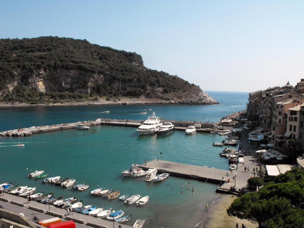 Ostello Porto Venere Exterior photo